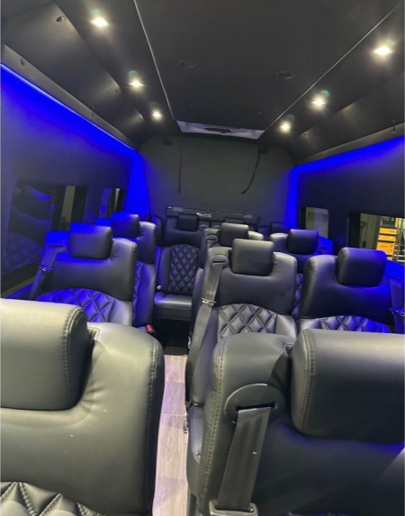 2022 Mercedes Benz Sprinter