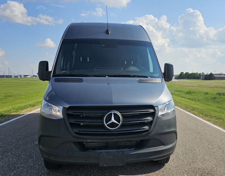 2022 Mercedes Benz Sprinter