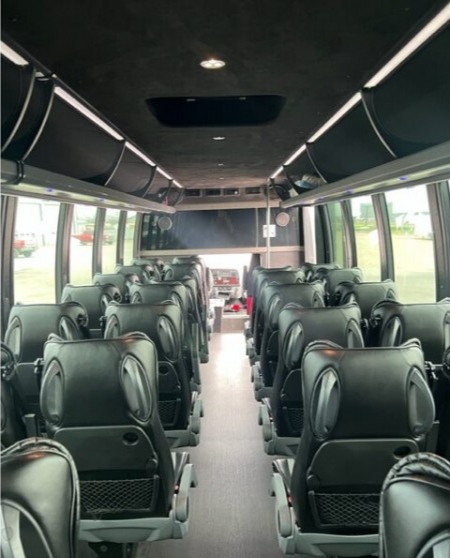 2018 Freightliner Coach