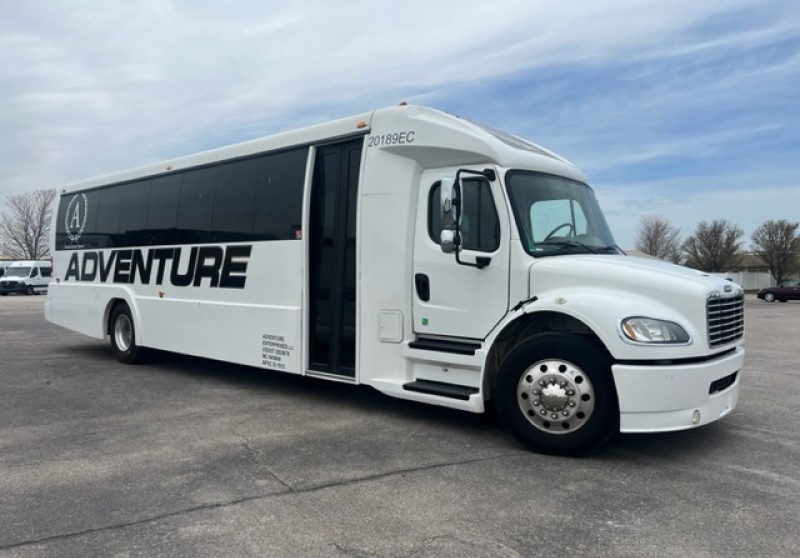 2018 Freightliner Coach
