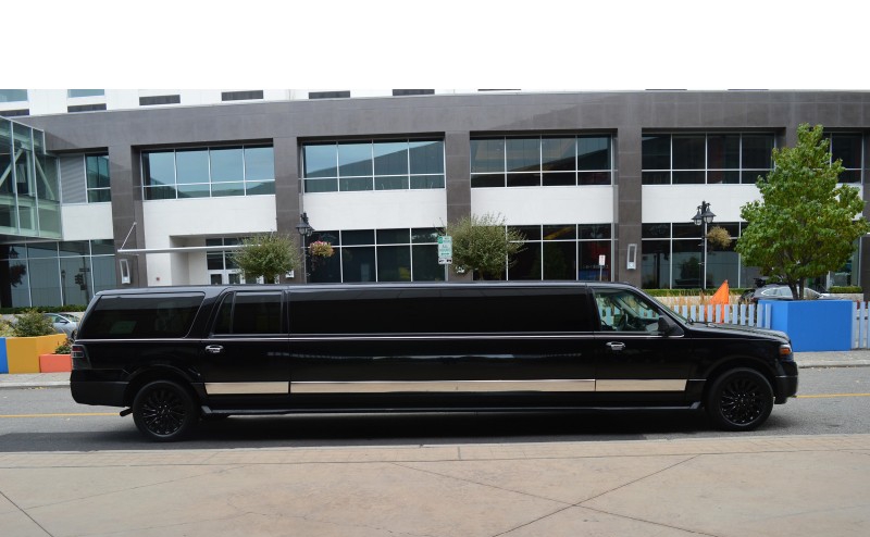 2011 Ford Expedition SUV Limousine