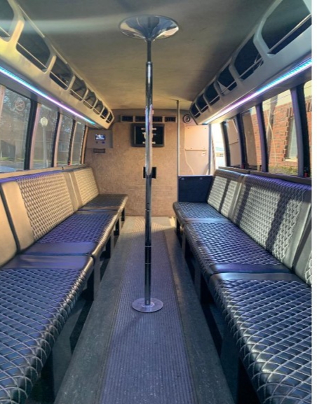 2011 Ford F-550 Party Bus