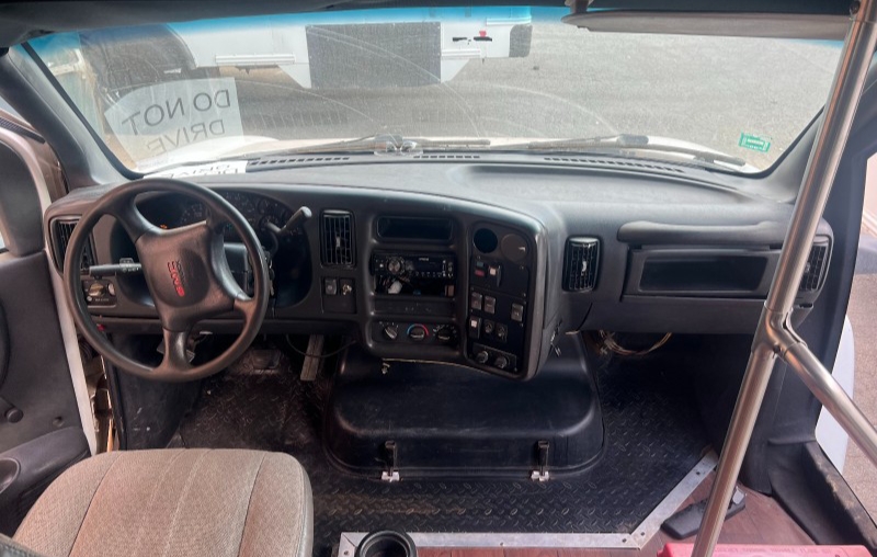 2007 GMC C5500 Shuttle Bus