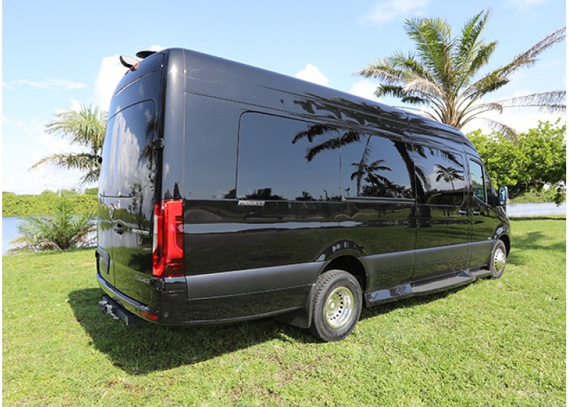 2024 Mercedes Benz Sprinter