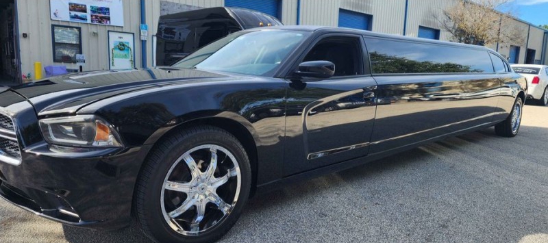 2014 Dodge Charger Limousine