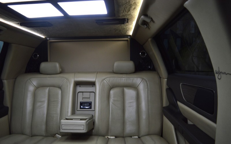 2017 Lincoln Continental Limousine