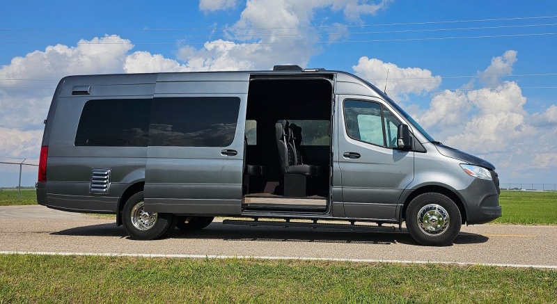 2022 Mercedes Benz Sprinter