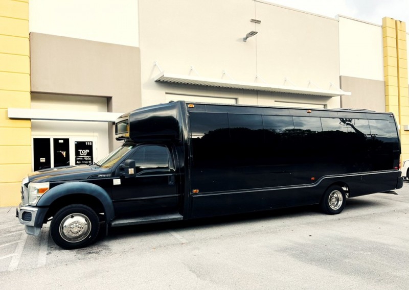 2013 Ford F-550 Party Bus