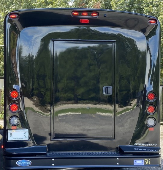 2022 Ford E-450 Party Bus