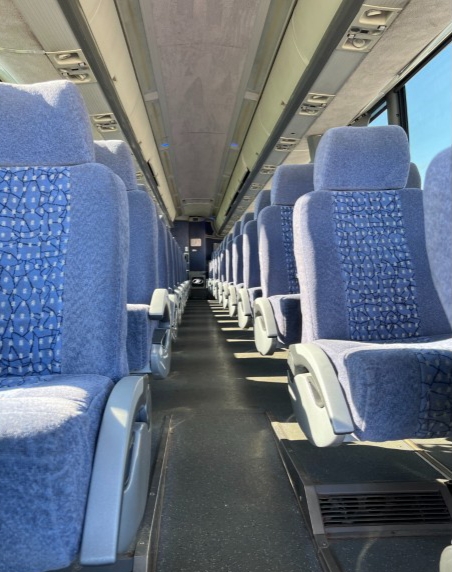 2009 MCI J4500 Motorcoach Shuttle