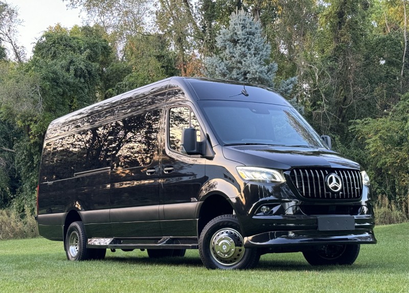 2024 Mercedes Benz Sprinter