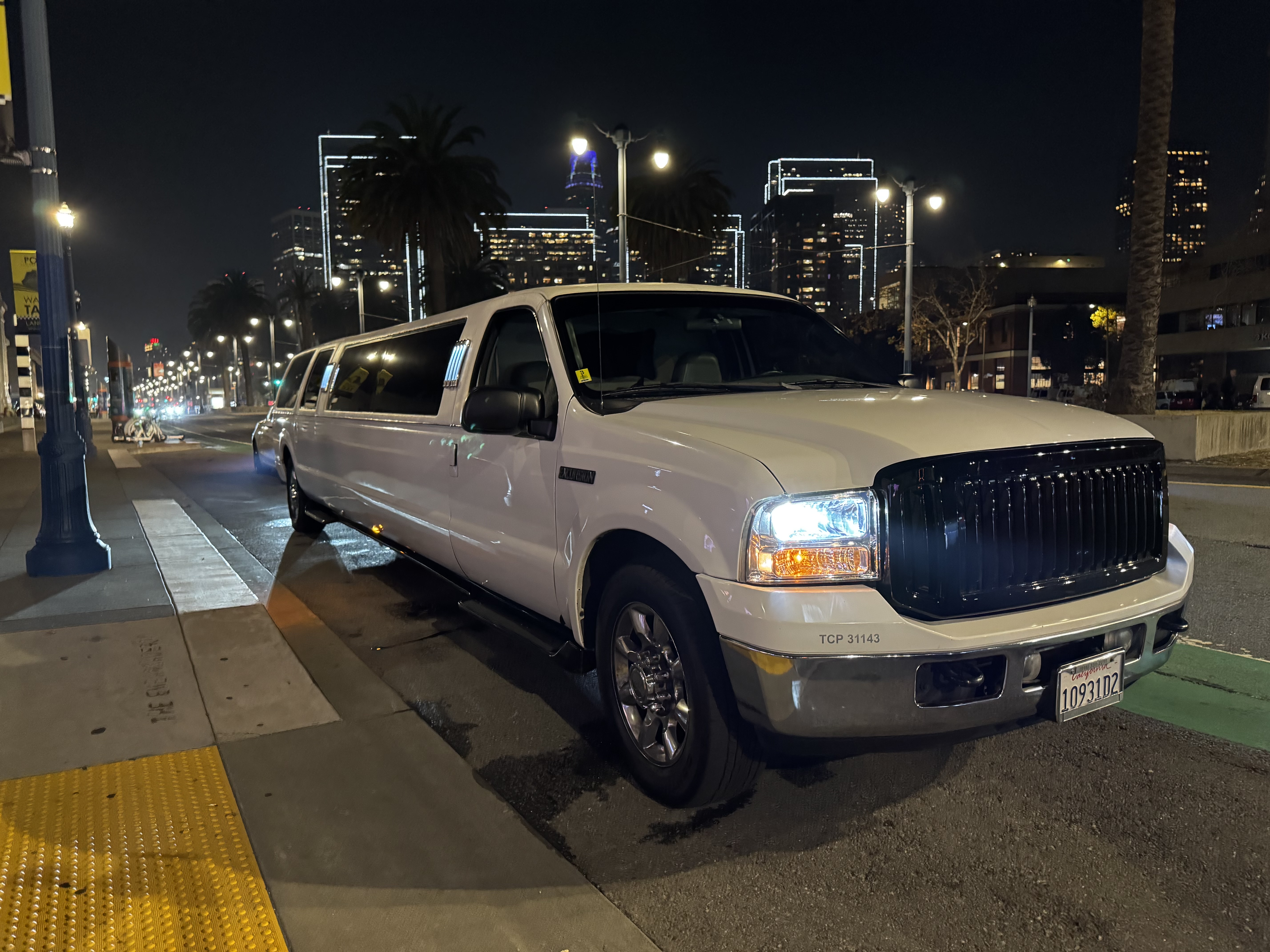 Ford Excursion XLT 2005