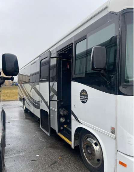 2007 Glaval Bus Universel Motorcoach Limo