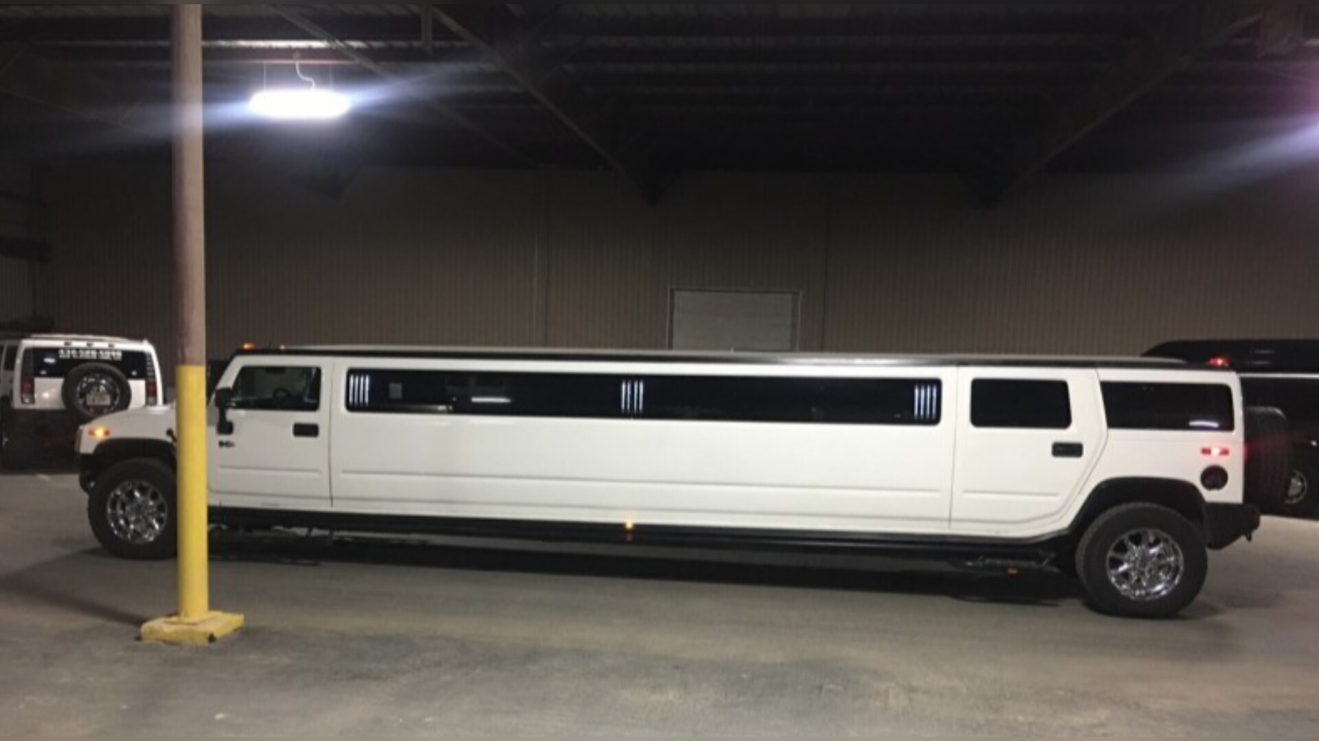 2005 Hummer H2 Limousine For more