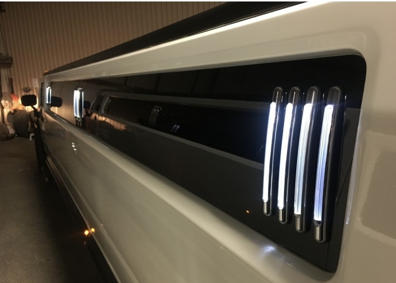 2005 Hummer H2 Limousine For more