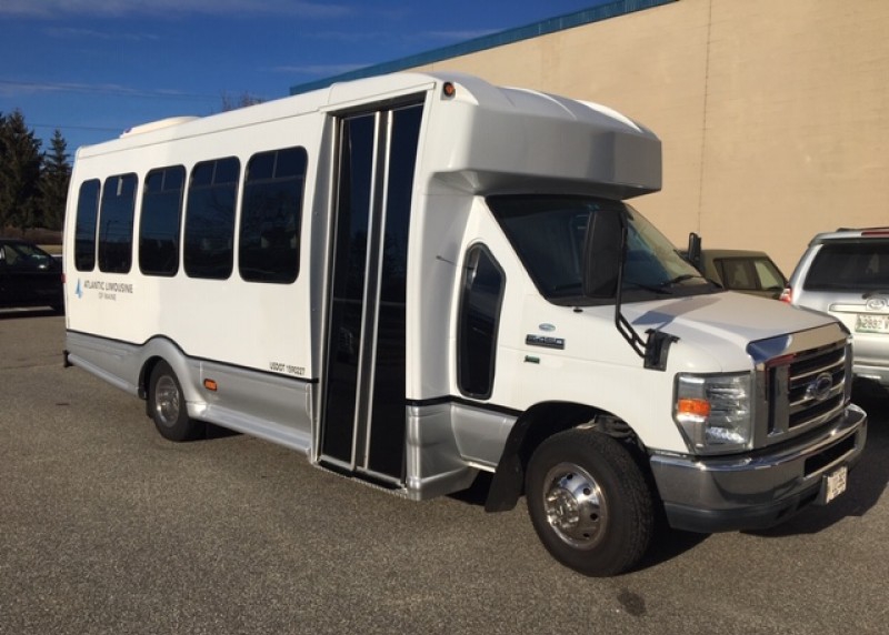 2010 Ford E-450 Party Bus