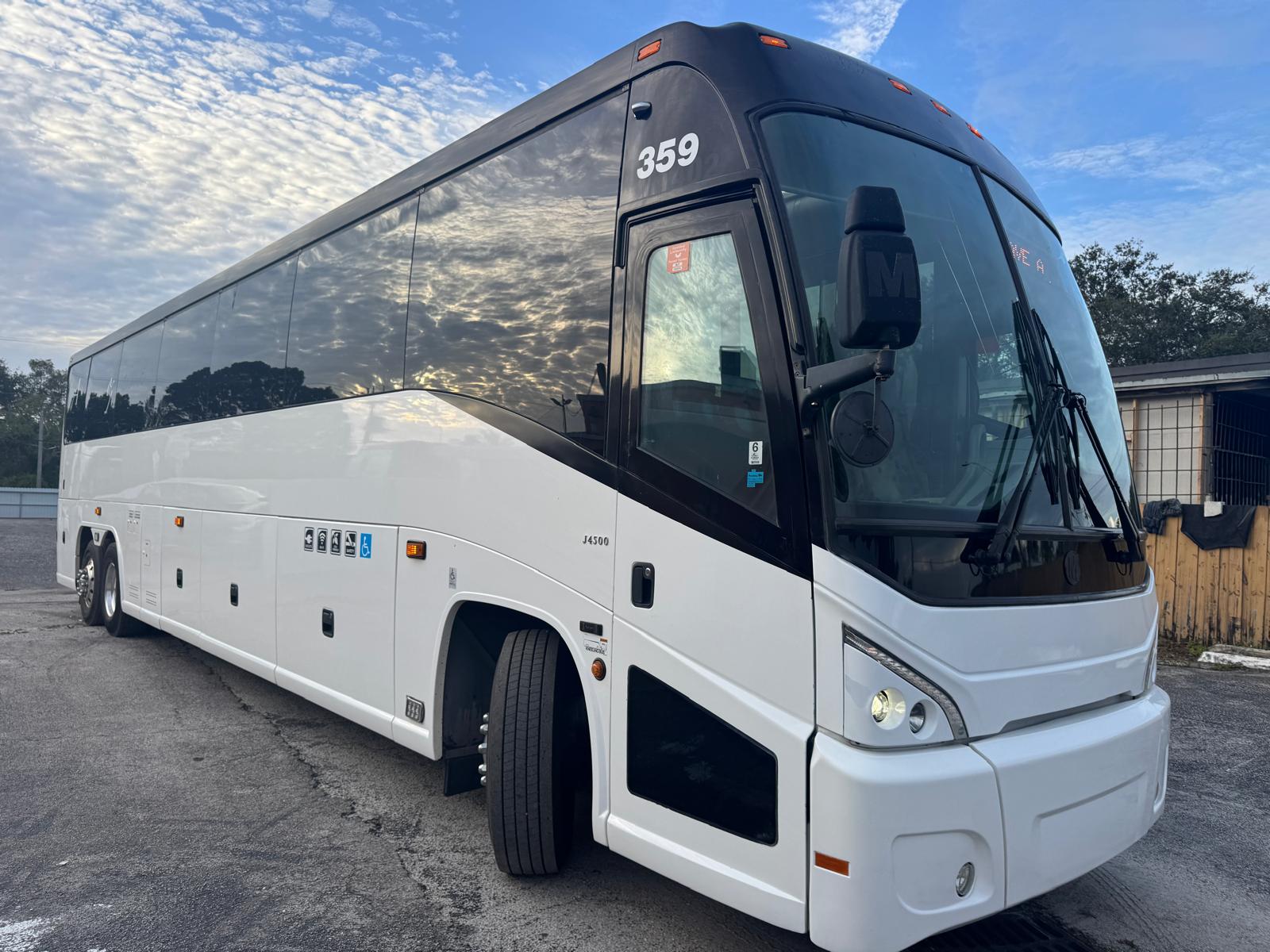 MCI J4500 2014