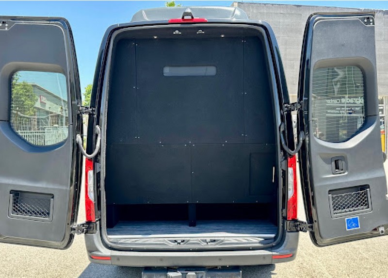 2022 Mercedes Benz Sprinter