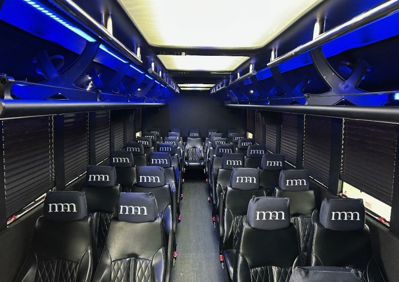 2017 Ford F-550 Shuttle Bus