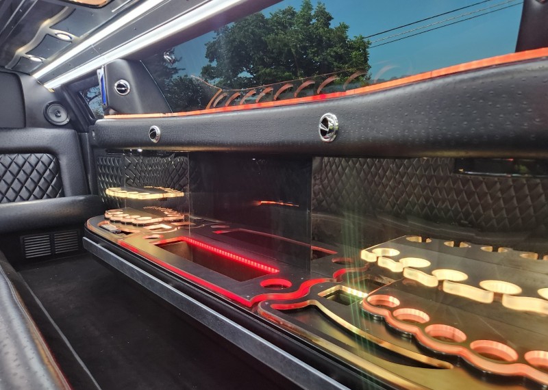 2018 Chrysler 300 Limousine