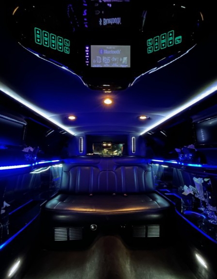 2016 Lincoln MKT Limousine