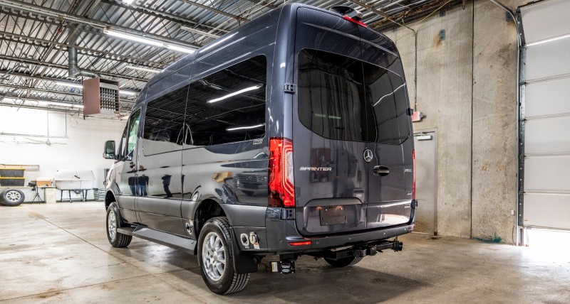 2022 Mercedes-Benz Sprinter Van Limo