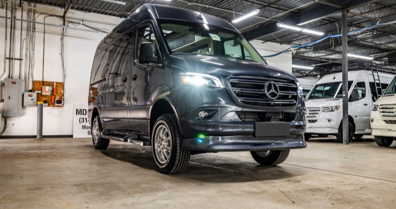 2022 Mercedes-Benz Sprinter Van Limo