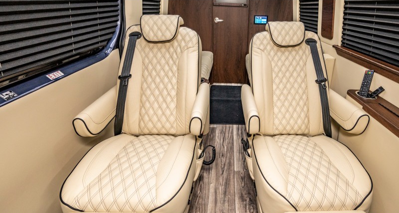 2022 Mercedes-Benz Sprinter Van Limo