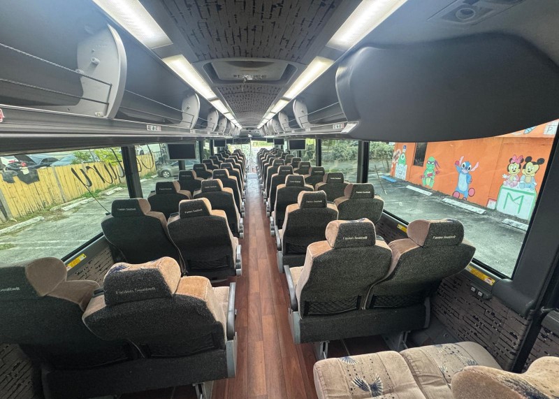 2014 MCI J4500 Motorcoach