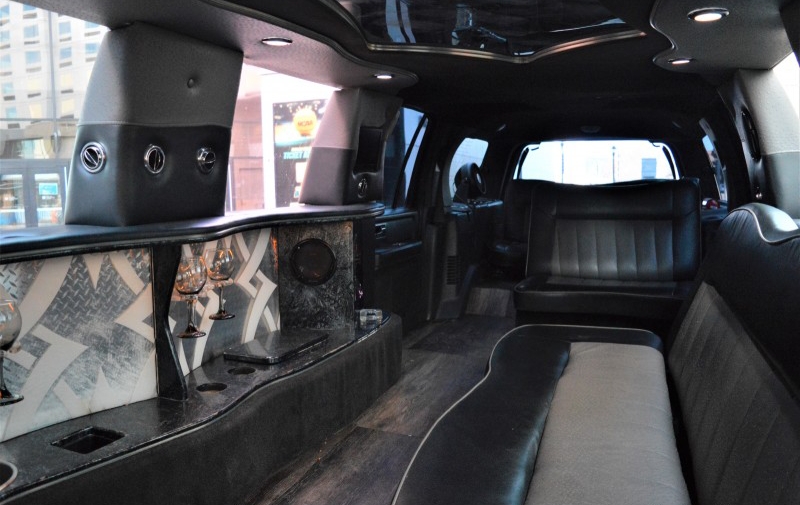 2008 Ford Expedition XLT Limousine