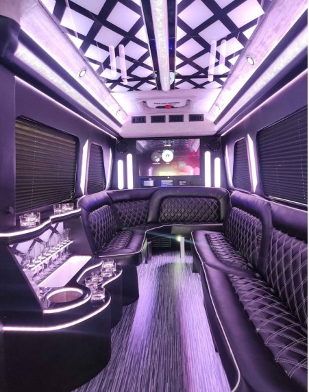 2024 Mercedes Benz Sprinter