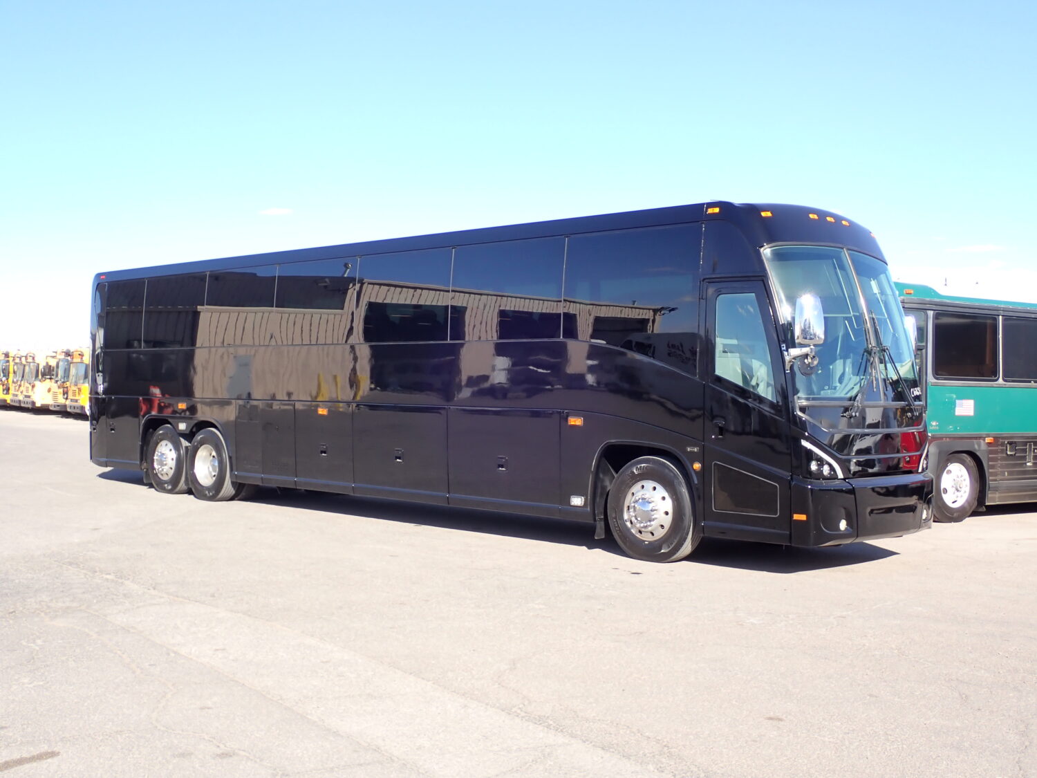 2016 MCI J4500 Motorcoach