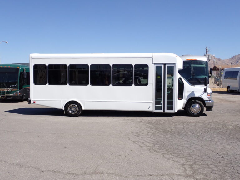 2025 Eldarado Advantage  Shuttle Bus  Build on Ford E-450 Chasis