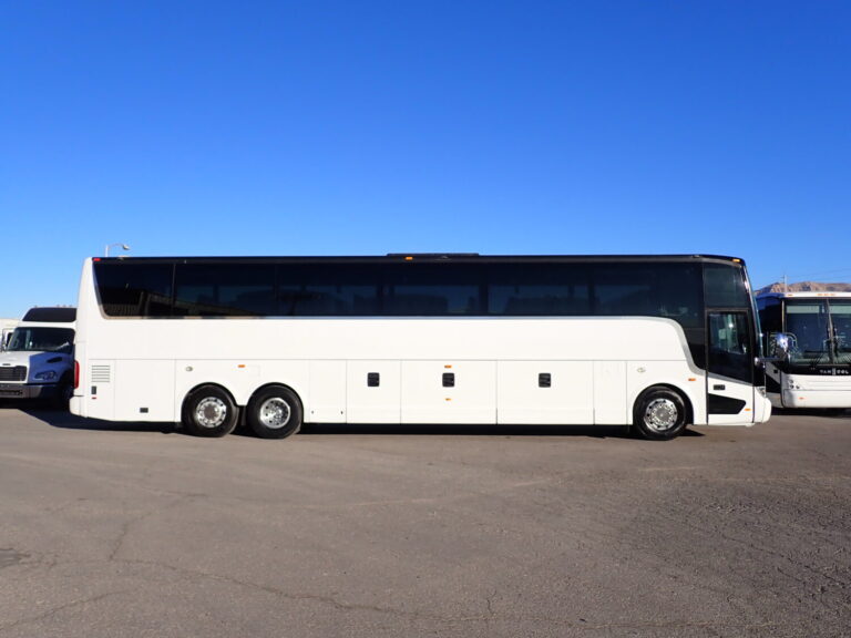 2015 Van Hool TX45  Motorcoach