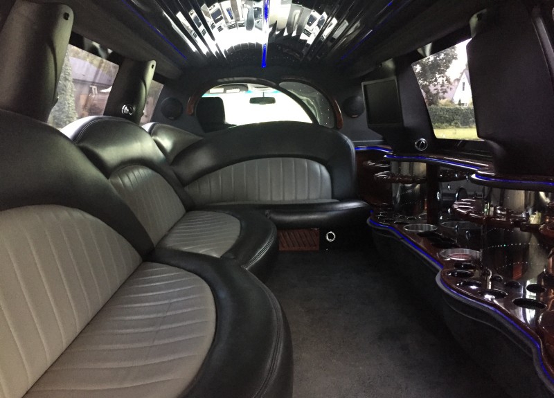 2007 Lincoln Navigator Limousine