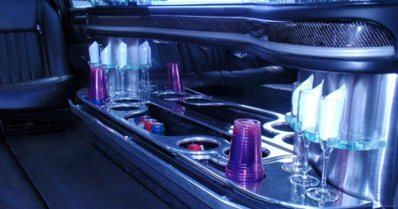 2009 Lincoln Town Car L Limousine