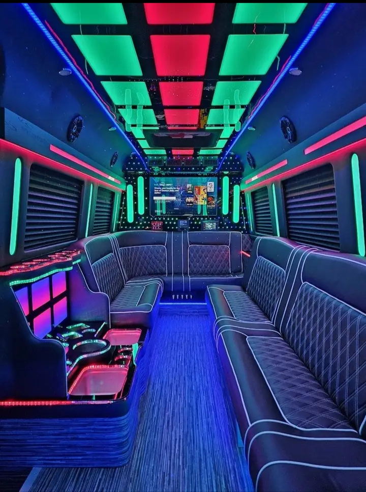 2022 Mercedes Benz Sprinter