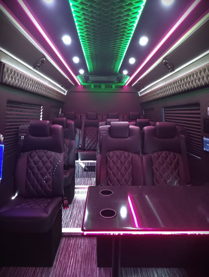 2023 Mercedes Benz Sprinter
