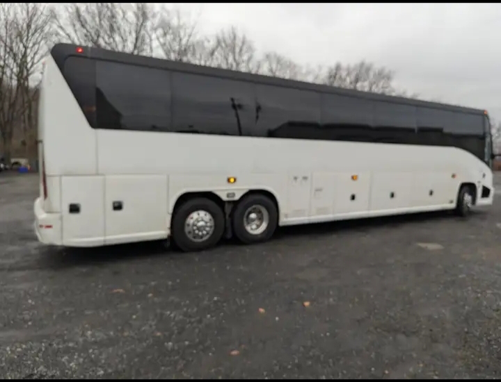 2013 MCI J4500 Motorcoach
