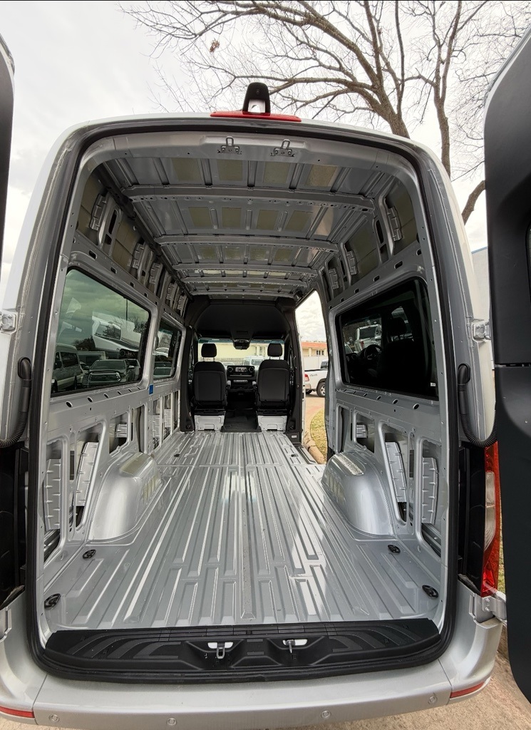 2023 Mercedes Benz Sprinter 2500 AWD HR