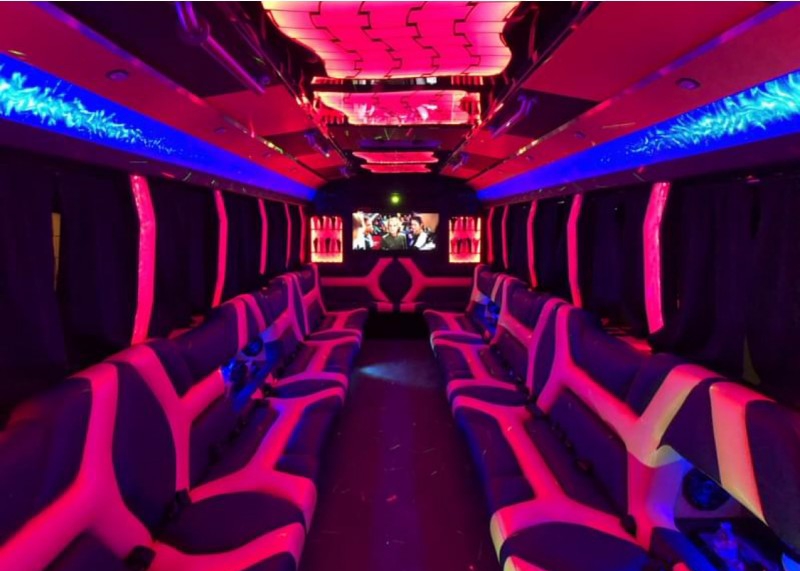 2014 Freightliner M2 Party Bus