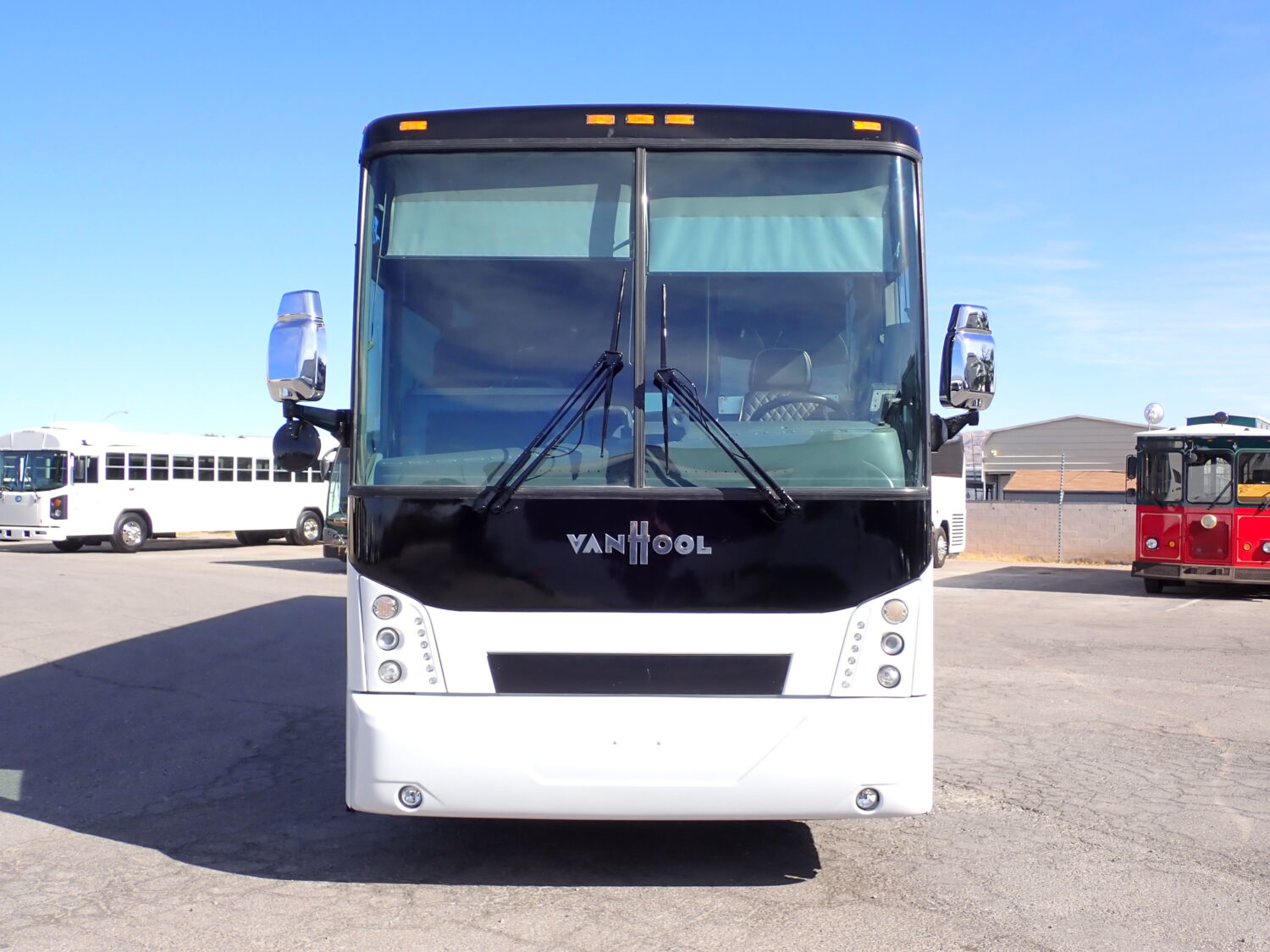 2016 Van Hool CX45 Motorcoach