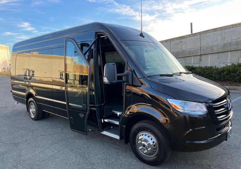 2022 Mercedes Benz Sprinter