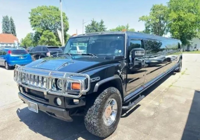 2006 Hummer H2 Limousine