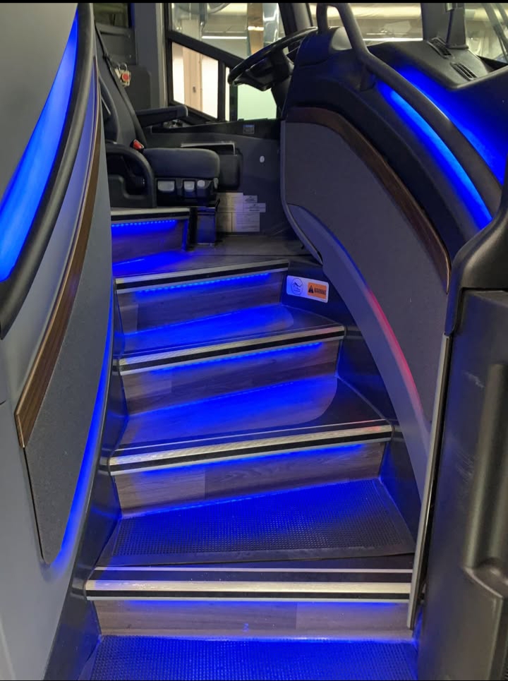 2018 MCI J4500 Motorcoach