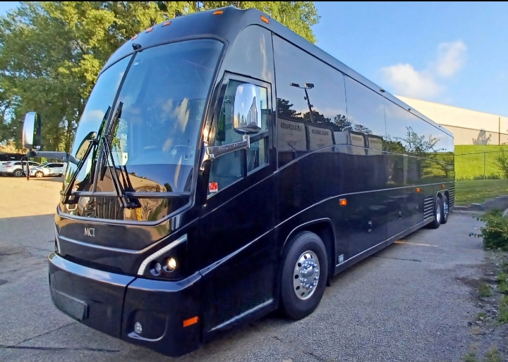 2018 MCI J4500 Motorcoach