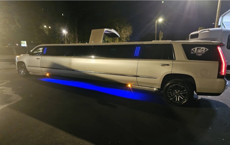 2015 Cadillac Escalade ESV Limousine