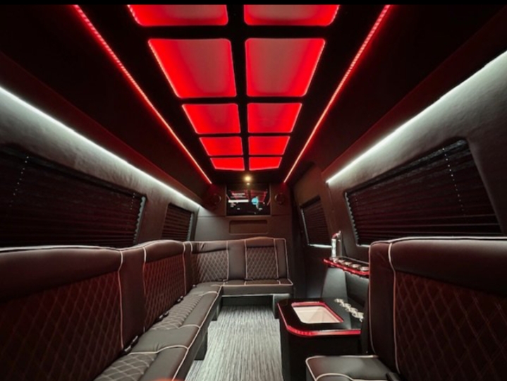 2024 Mercedes Benz Sprinter