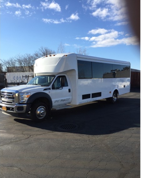 2012 Ford F-550 Party Bus