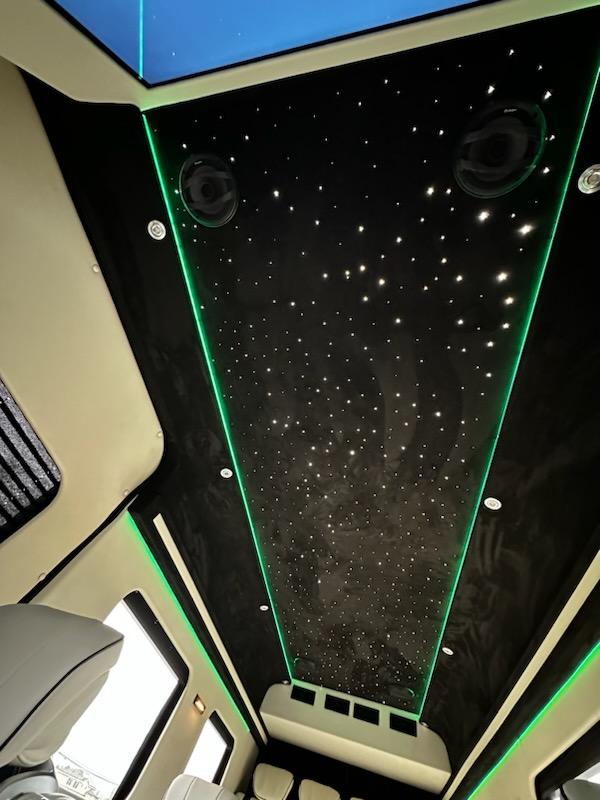 Mercedes-Benz Sprinter 2024